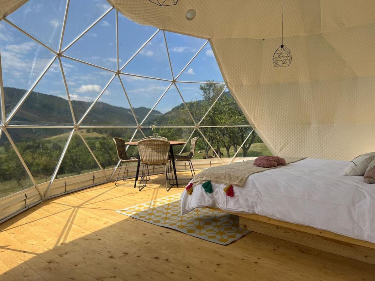 Tranquil Dome - Manta'S Retreat Glamping Cornereva Exterior foto