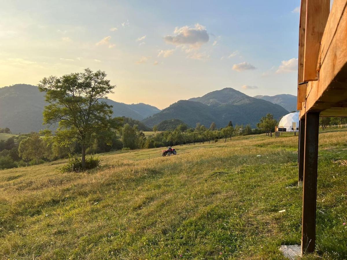 Tranquil Dome - Manta'S Retreat Glamping Cornereva Exterior foto