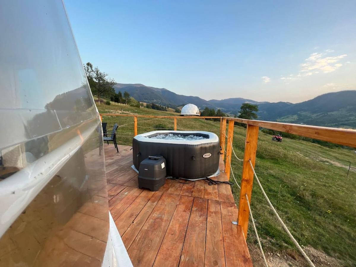 Tranquil Dome - Manta'S Retreat Glamping Cornereva Exterior foto