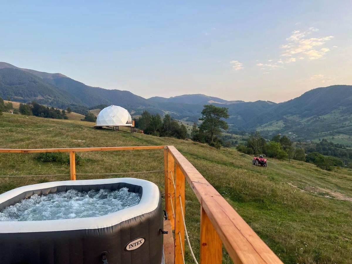 Tranquil Dome - Manta'S Retreat Glamping Cornereva Exterior foto