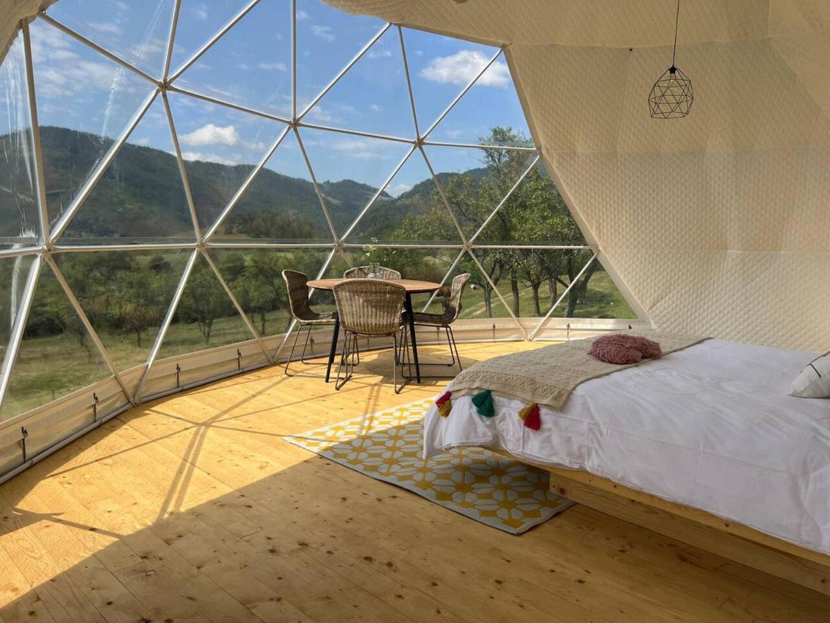 Tranquil Dome - Manta'S Retreat Glamping Cornereva Exterior foto