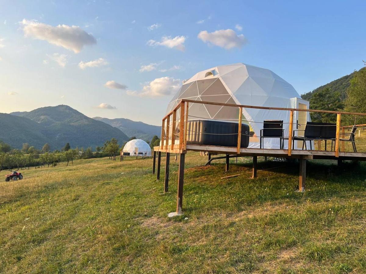 Tranquil Dome - Manta'S Retreat Glamping Cornereva Exterior foto