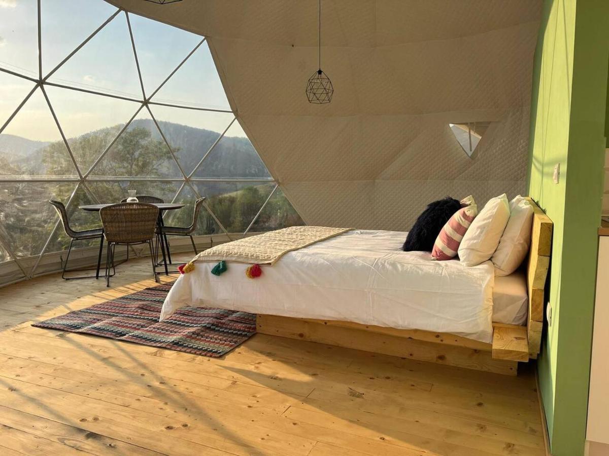 Tranquil Dome - Manta'S Retreat Glamping Cornereva Exterior foto