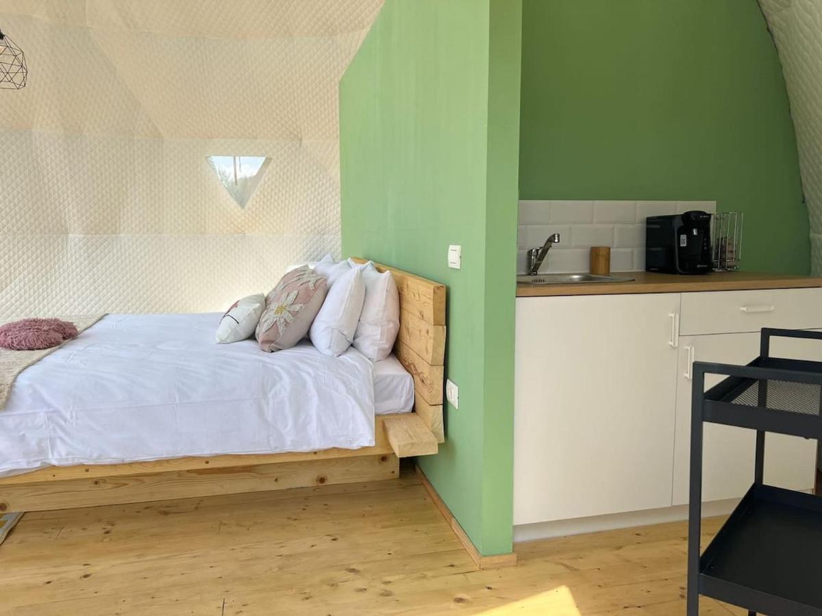 Tranquil Dome - Manta'S Retreat Glamping Cornereva Exterior foto